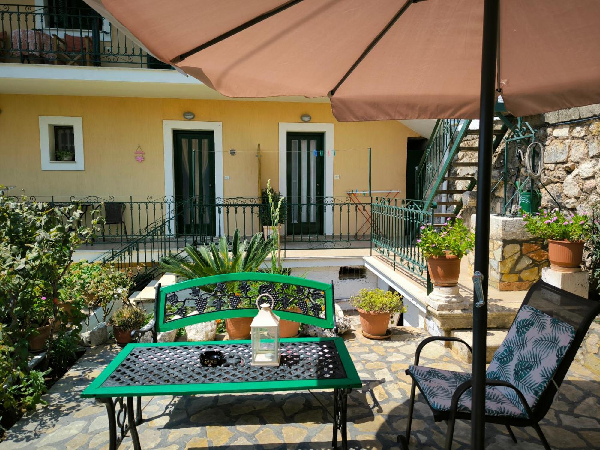 Dimitra'S Great View Apartment Dilináta Екстериор снимка